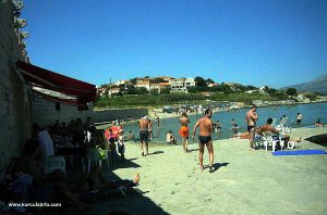 Summer at Bilin Zal Beach, Lumbarda
