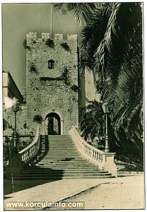 Large Revelin Tower - photo from mid 1940s